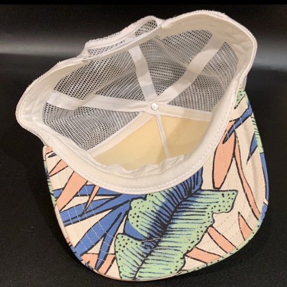 Vans Beach Bound Trucker Hat - White Sand Tropical - Picture 5 of 10